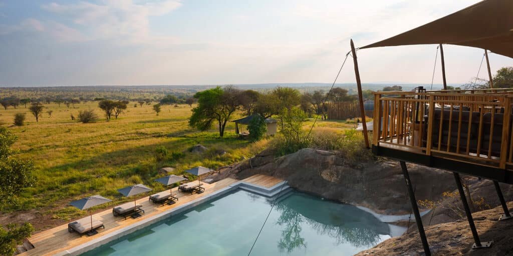 Comfortable Serengeti Safari Warangi Ridge Lodge