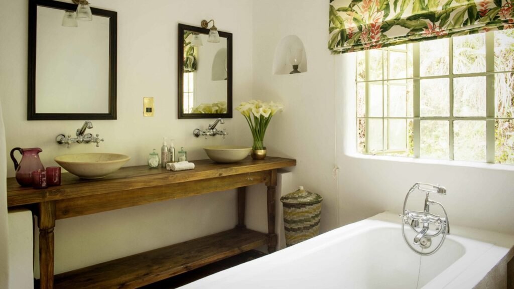 Sabyinyo rwanda suite bathroom