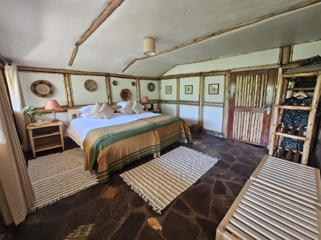 Buhoma Lodge1