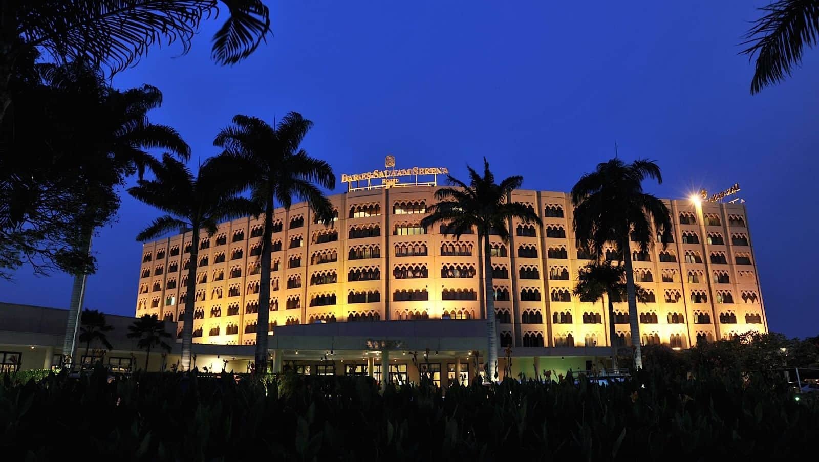 Hotel Exterior Dar es Salaam Serena
