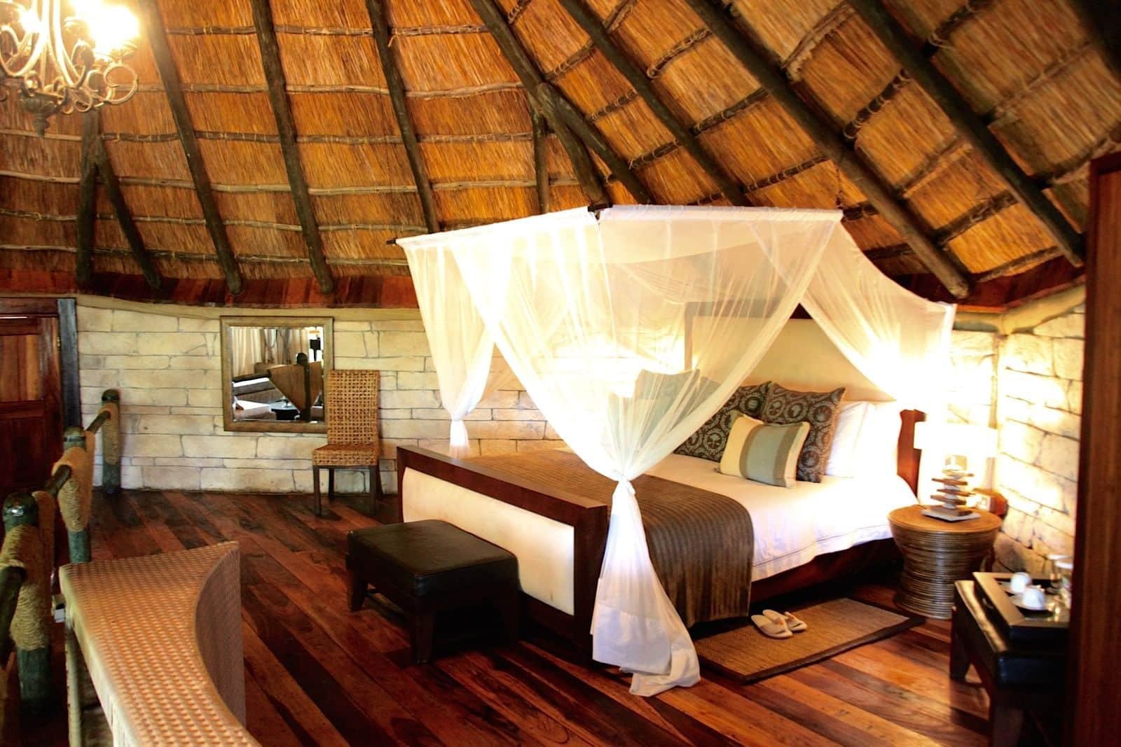 Serena Mivumo River Lodge Room