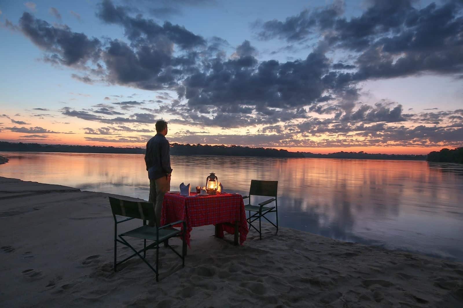 Sundowner at Serena Mivumo