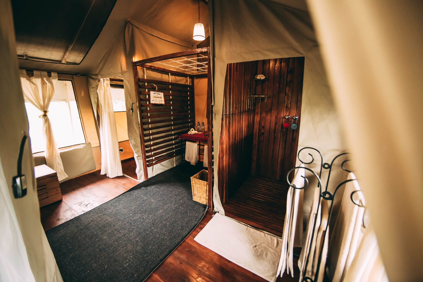 Taranmgire Tortilis Camp Toilet and Shower Area