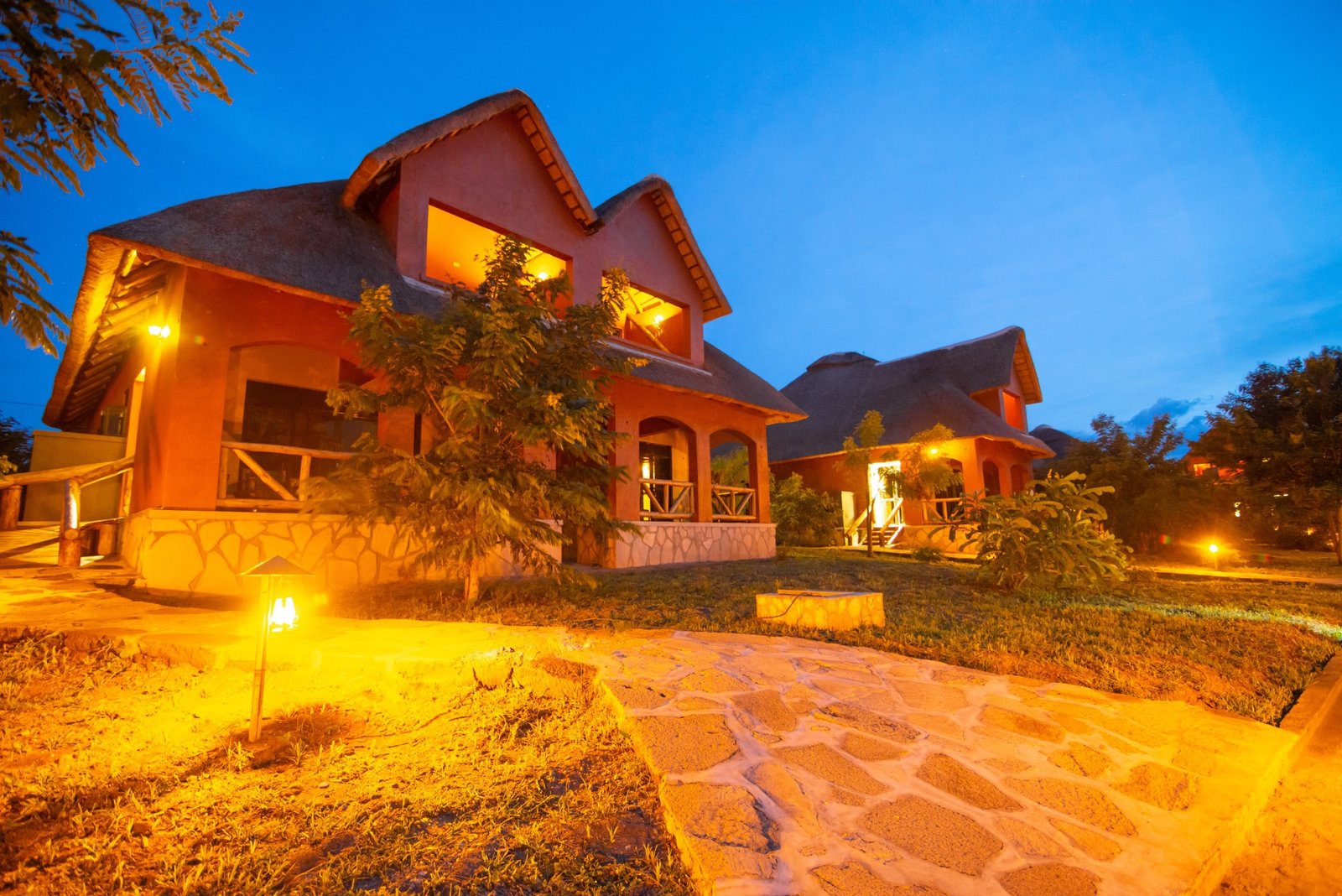 buffalo safari lodge2