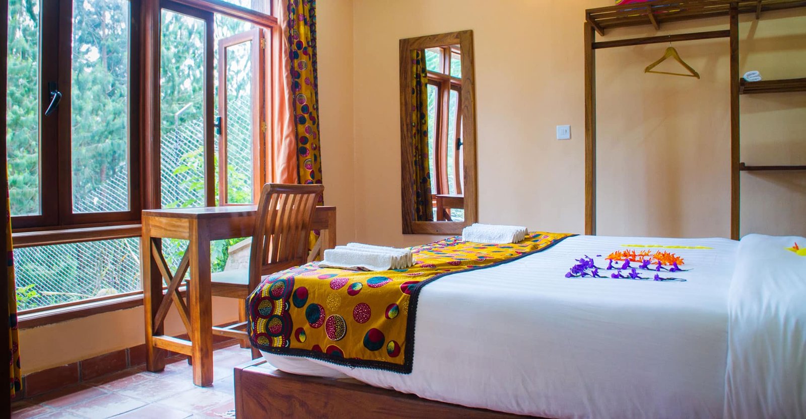 ichumbi gorilla lodge2