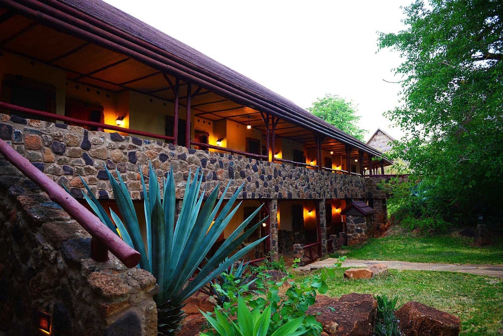 lodge exterior 2 at kilaguni serena