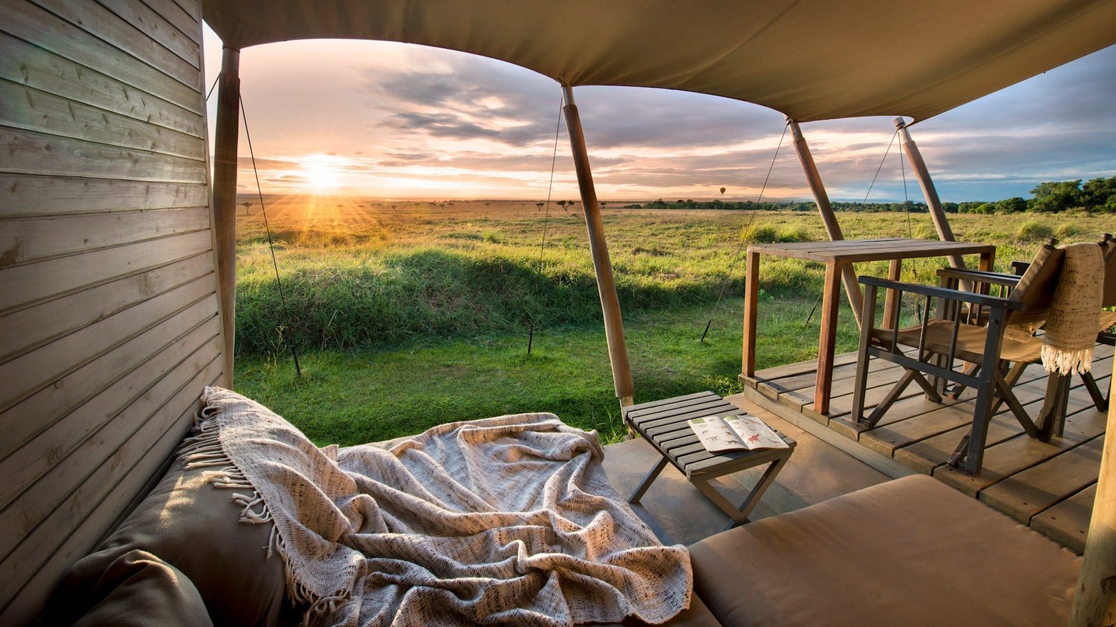 Kenya Kichwa Room Superior view tents sunrise on deck