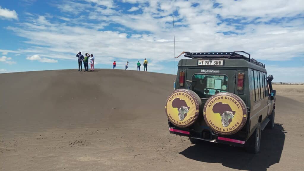 Tanzania Family Safari Visiting Shifting with Family