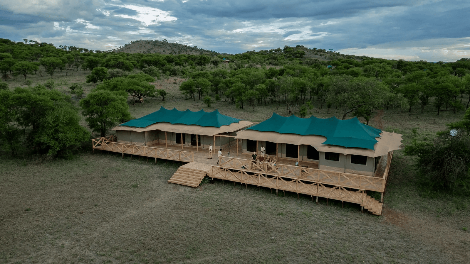 Signature Serengeti Luxury Camp