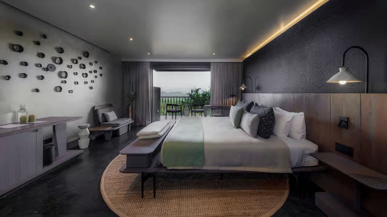 King Savannah Suite Serengeti Explorer